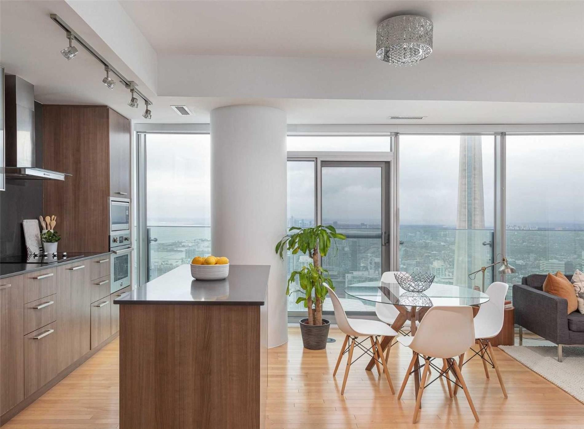 Downtown Deluxe Apartment Toronto